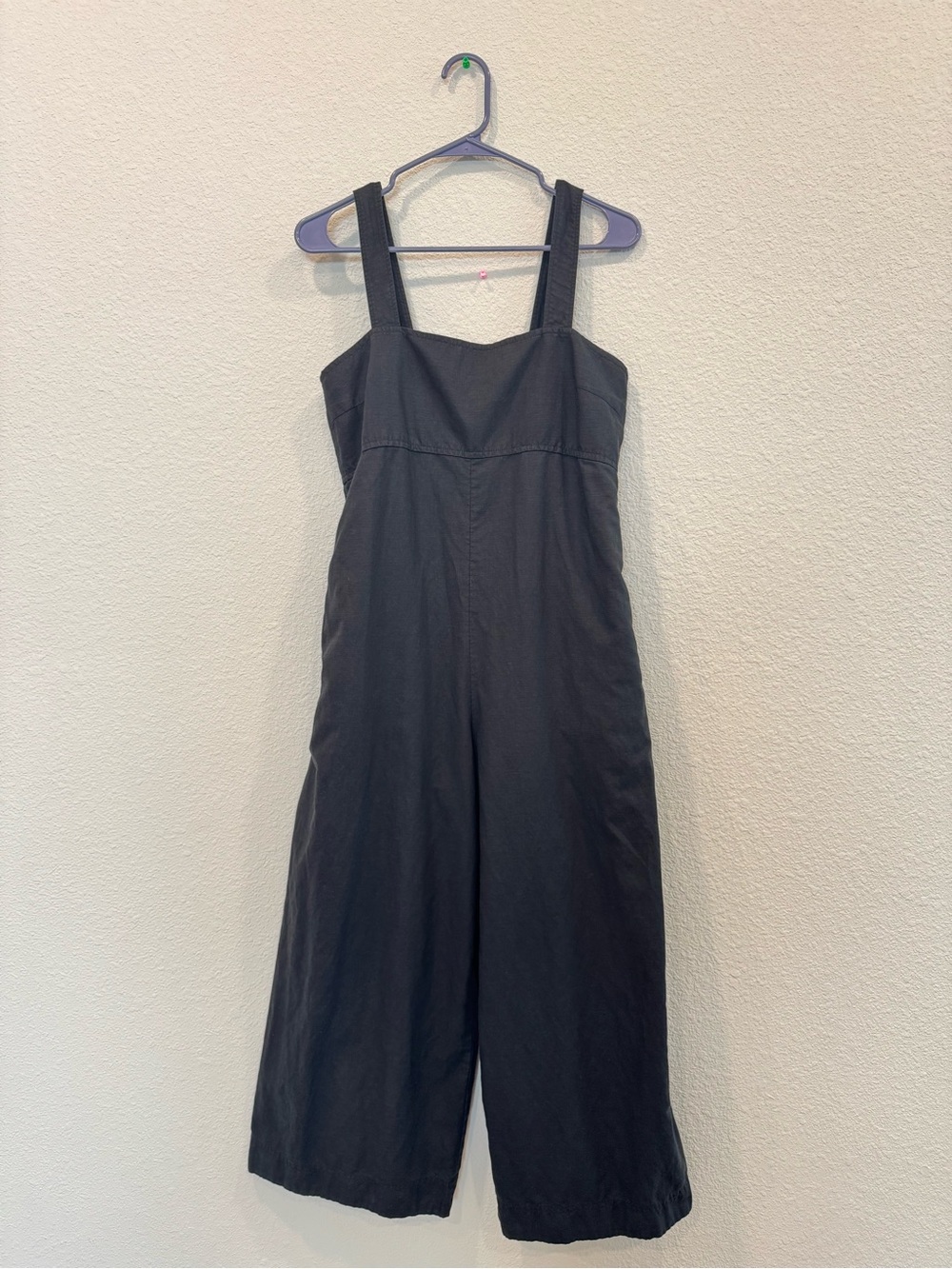 UNIQLO Linen Blend Wide Leg Jumpsuit Black Size M Adjustable Straps
